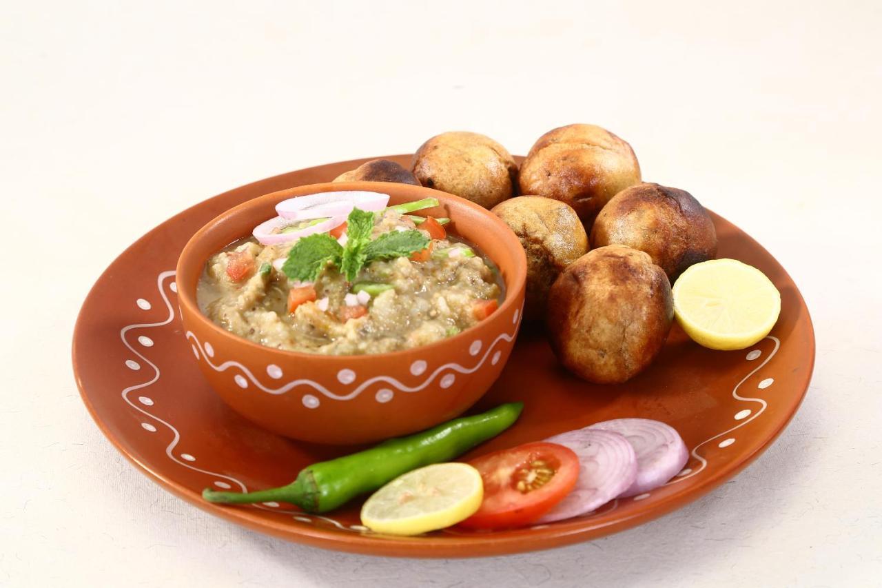 Oyo 44287 Hotel Aarav Plaza Muzaffarpur Buitenkant foto